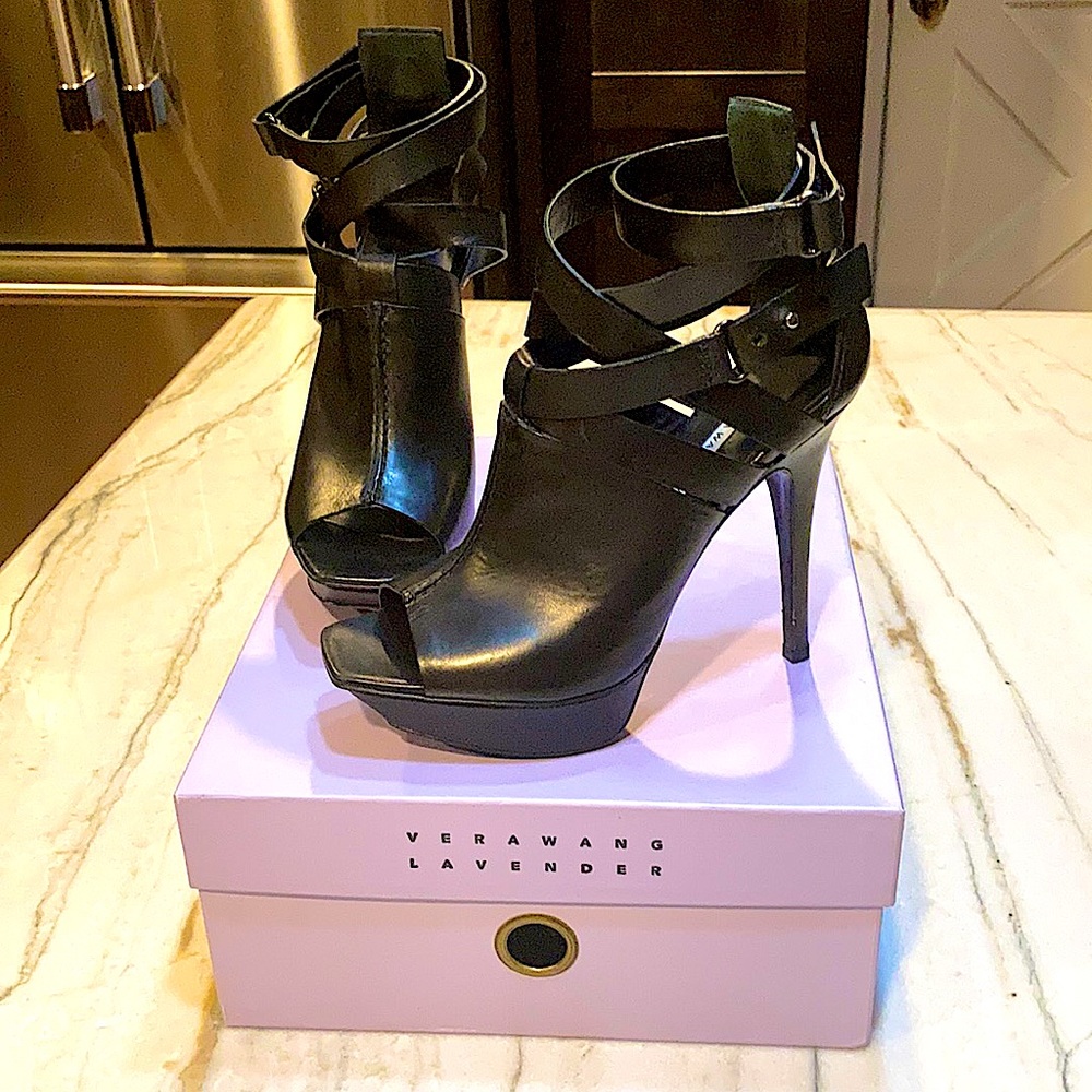 Vera Wang Lavender Black Jeffrey Open-toe Heels